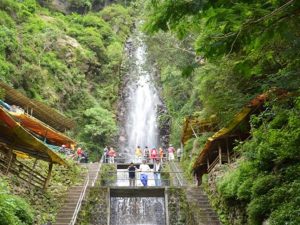 Air terjun Tirtosari